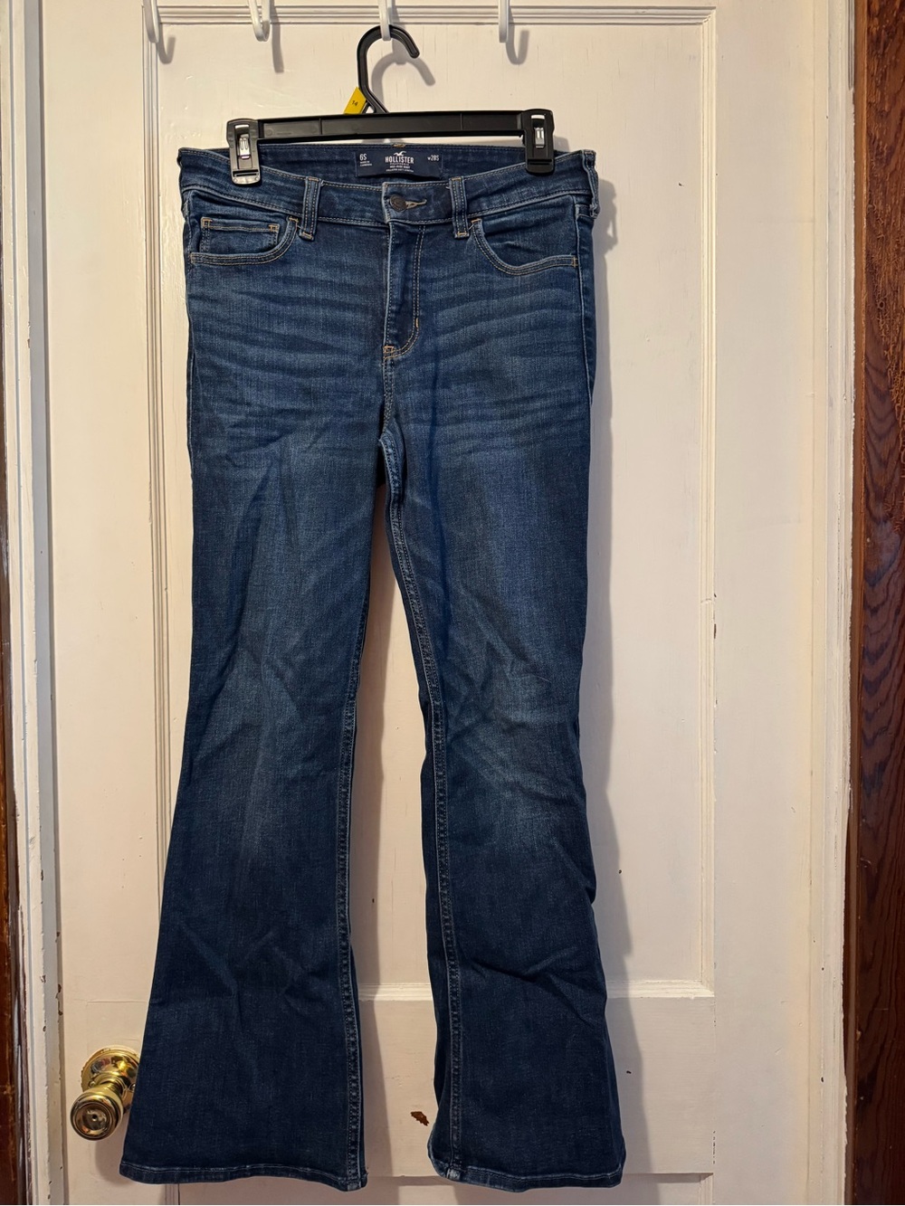 Hollister Dark Blue Soft Stretch Mid Rise Flare Jeans Size 6 Short - Inseam: 28”